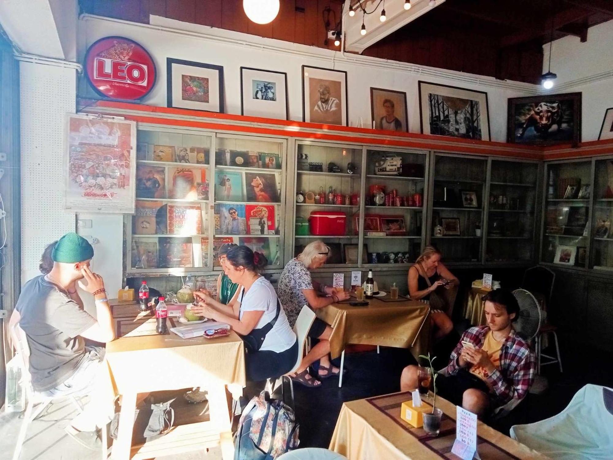 Bang Lumphu House&Bistro Apartment กรุงเทพมหานคร ภายนอก รูปภาพ